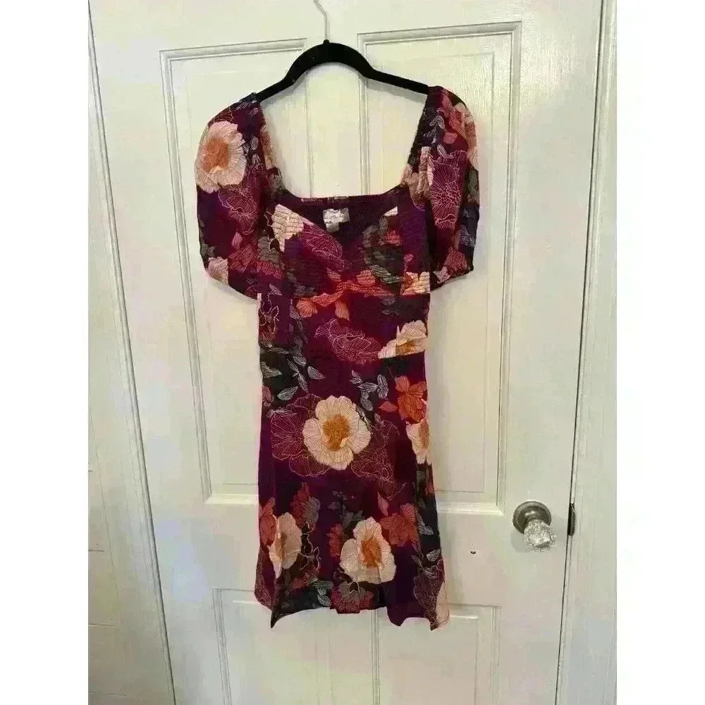 Band of Gypsies Floral Short Sleeve Purple Dress‎ size S NWT